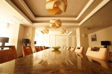 هتل Hampton Inn By Hilton Tampico Aeropuerto