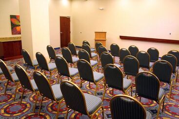 هتل Hampton Inn By Hilton Tampico Aeropuerto