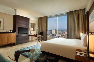 호텔 Hilton Bandung
