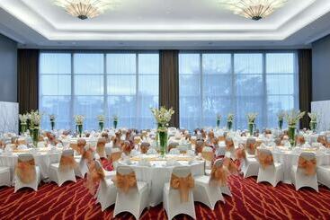 호텔 Hilton Bandung