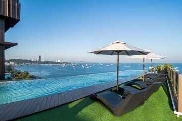 هتل Hilton Pattaya