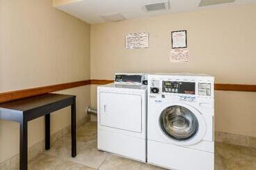 هتل Holiday Inn Express & Suites Bradenton East Lakewood Ranch, An Ihg