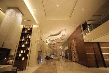Hotel Holiday Inn Mumbai International Airport, An Ihg