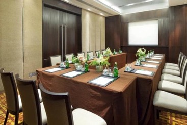 Hotel Holiday Inn Mumbai International Airport, An Ihg
