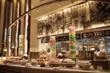 Hotel Holiday Inn Mumbai International Airport, An Ihg