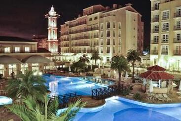 호텔 Il Campanario Villaggio Resort
