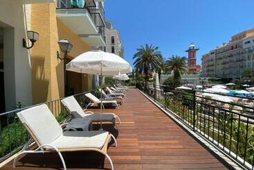 호텔 Il Campanario Villaggio Resort