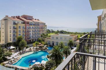 호텔 Il Campanario Villaggio Resort