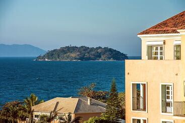 هتل Il Campanario Villaggio Resort