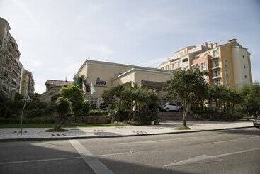 호텔 Il Campanario Villaggio Resort