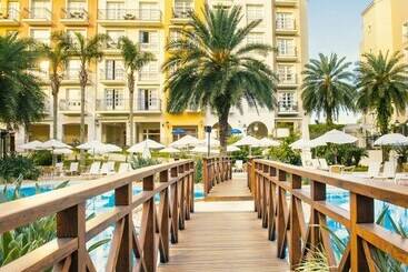 호텔 Il Campanario Villaggio Resort