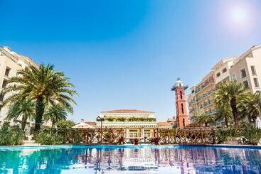 호텔 Il Campanario Villaggio Resort