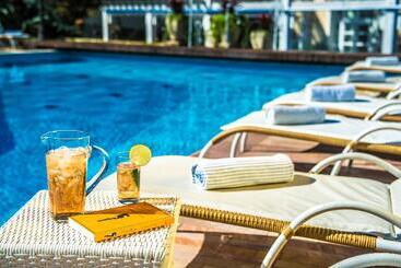 호텔 Il Campanario Villaggio Resort