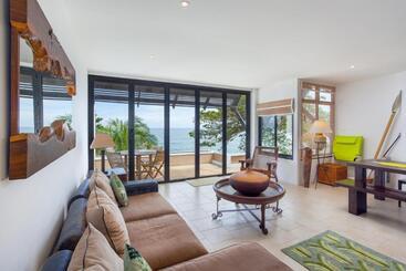 هتل Kamala Beach Estate Resort   Sha Extra Plus