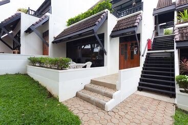 هتل Kamala Beach Estate Resort   Sha Extra Plus