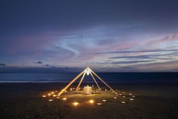 Kantary Beach Hotel Villas & Suites