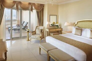 Kempinski Hotel & Residences Palm Jumeirah