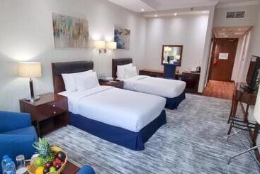 Md Hotel By Gewan