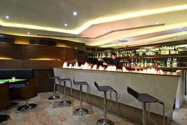 Mind Space Hotel, Pimpri
