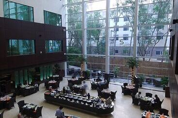 Mind Space Hotel, Pimpri