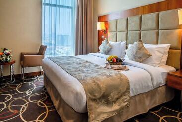 هتل Montreal Barsha