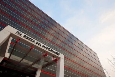 هتل NH Madrid Ribera Del Manzanares