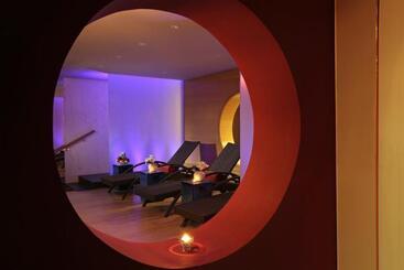 هتل Park Arjaan By Rotana, Abu Dhabi
