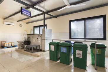 Ramada Hotel & Suites By Wyndham Ajman