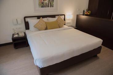 هتل Sunderban Resort & Spa
