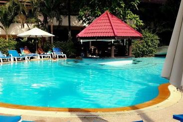 هتل Swiss Palm Beach