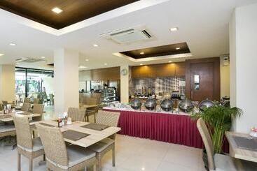 酒店 The One Bay Breeze