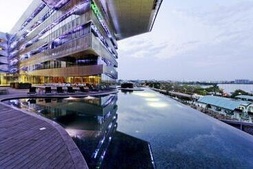فندق The Park Hyderabad, Banjara Hills Near Hussain Sagar Lake
