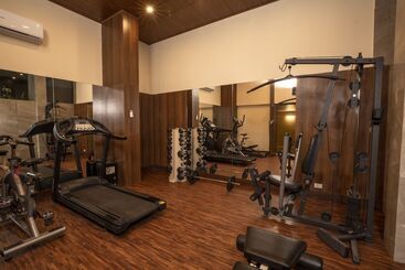 هتل Yogi Midtown