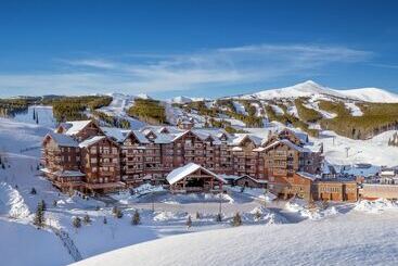 One Ski Hill, A Rockresort