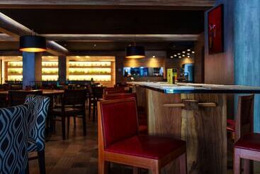 Ramada Hotel & Suites Lagoa Santa By Wyndham