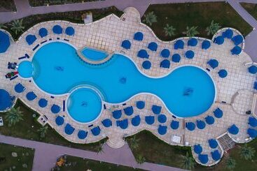 Albatros Beach Club - سوما باي