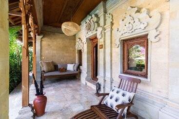 Vision Villa Resort