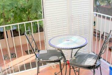 Apartamentos Caru