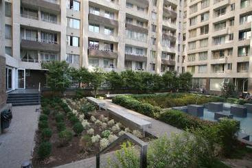 Bmb Suites Apartments
