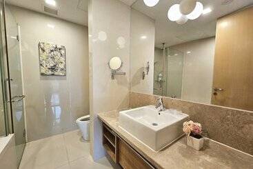 Cormar Suites Serviced Apartment