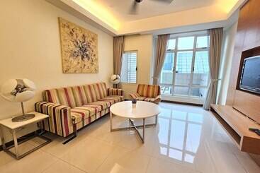 Cormar Suites Serviced Apartment