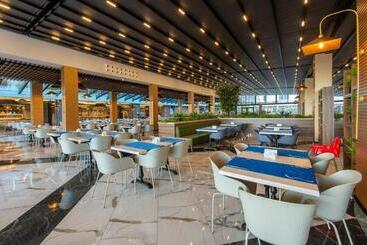 Eftalia Aqua Resort – All Inclusive