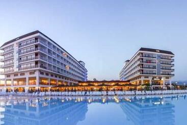 Eftalia Aqua Resort – All Inclusive