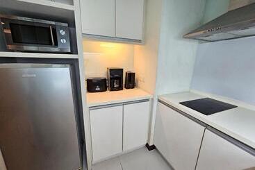 Cormar Suites Serviced Apartment