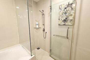 Cormar Suites Serviced Apartment