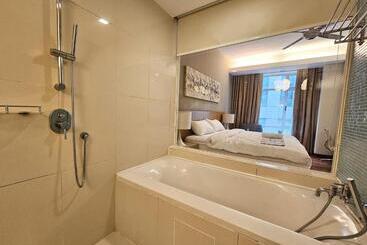 Cormar Suites Serviced Apartment