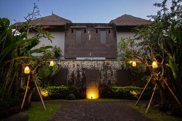 هتل Abi Bali Resort And Villa