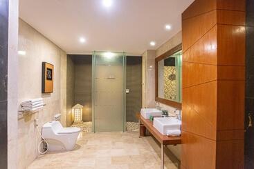 هتل Abi Bali Resort And Villa