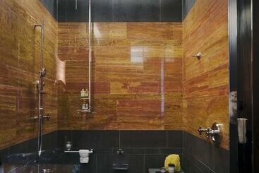 هتل Andaz 5th Avenue, By Hyatt