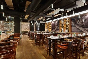 هتل Andaz 5th Avenue, By Hyatt